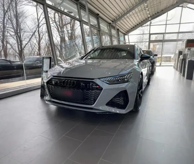 Audi RS6 Dynamic 2023 — Cannes Luxury Car Rental, Cannes