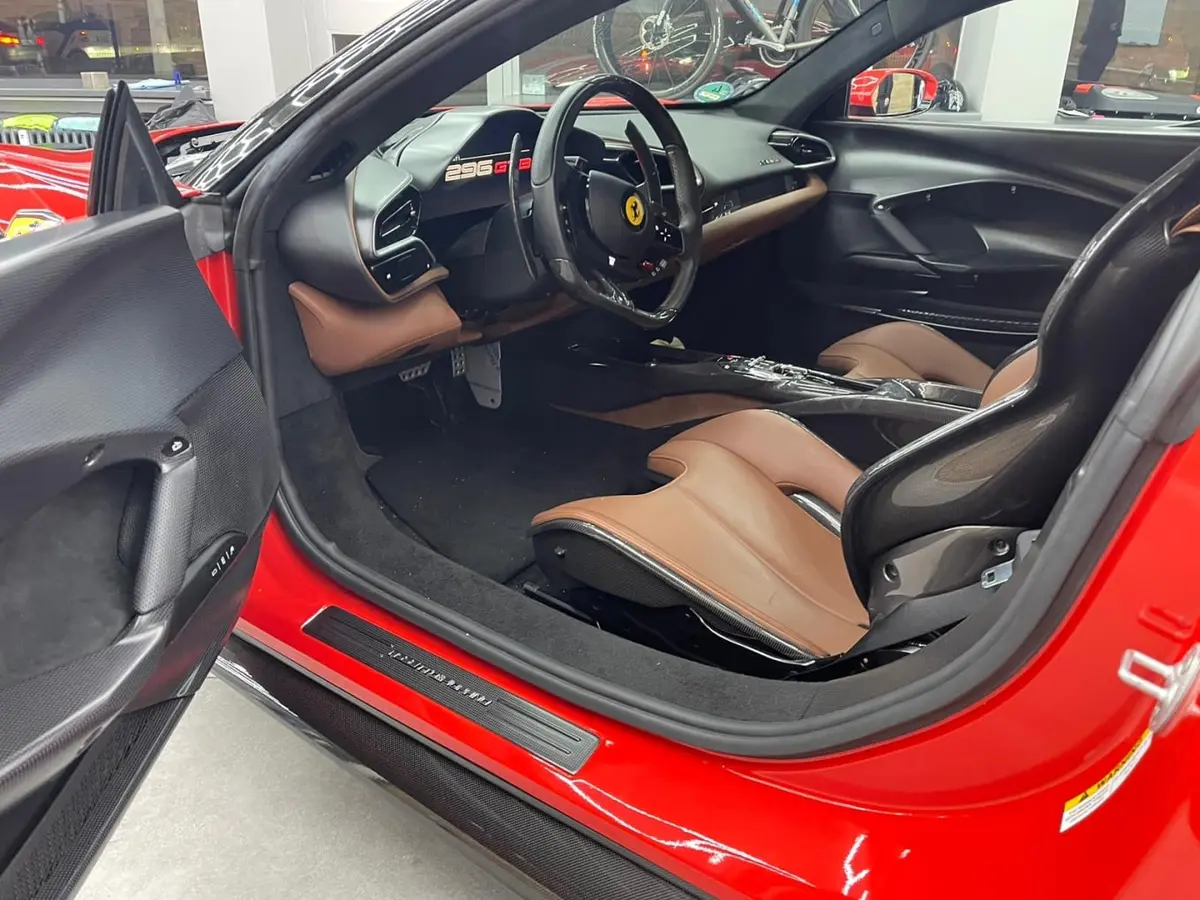 Ferrari 296 GTB 2023, vue avant — Cannes Luxury Car Rental, Cannes. Ferrari 296 GTB in Cannes Louer une Ferrari 296 GTB à Cannes permet de profiter d'une…