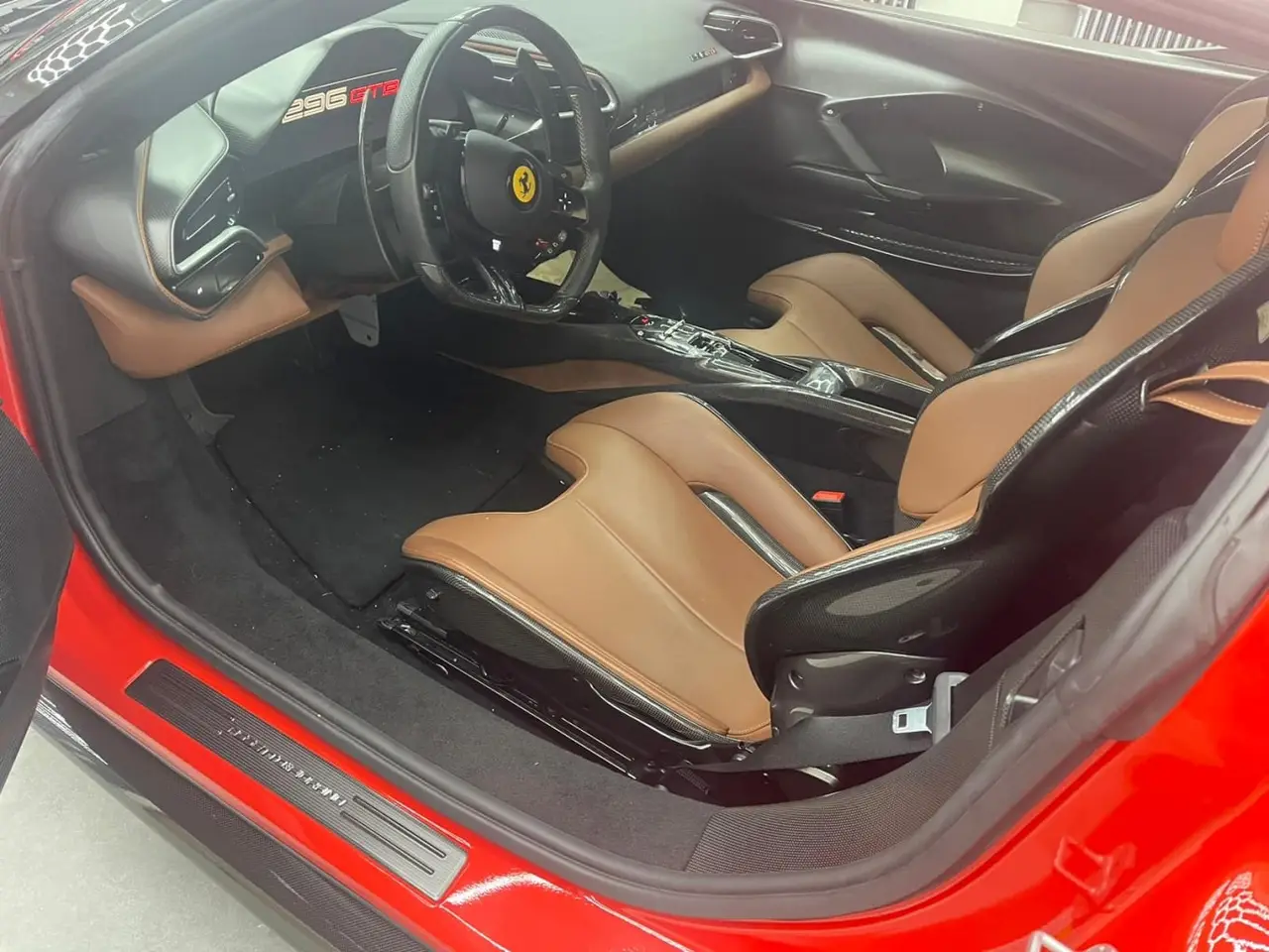 Ferrari 296 GTB 2023, tableau de bord — Cannes Luxury Car Rental, Cannes. Ferrari 296 GTB in Cannes Louer une Ferrari 296 GTB à Cannes permet de profiter d'une…