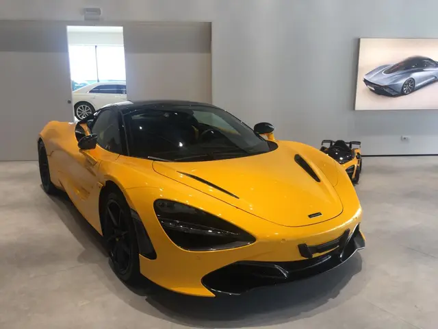McLaren 720S Spider 2022 — Cannes Luxury Car Rental, Cannes