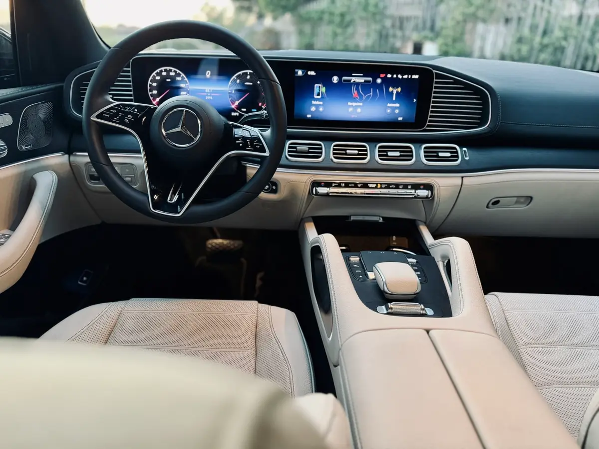 Mercedes Benz GLE 450 AMG 2024, внешний вид — Cannes Luxury Car Rental, Канны