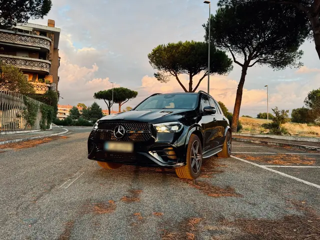 Mercedes Benz GLE 450 AMG 2024 — Cannes Luxury Car Rental, Cannes