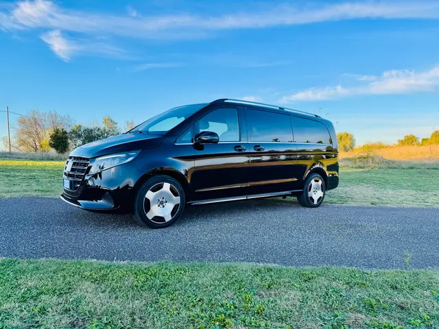 Mercedes Benz V300 4x4 XL Exclusive 7 seats 2025 — Cannes Luxury Car Rental, Cannes