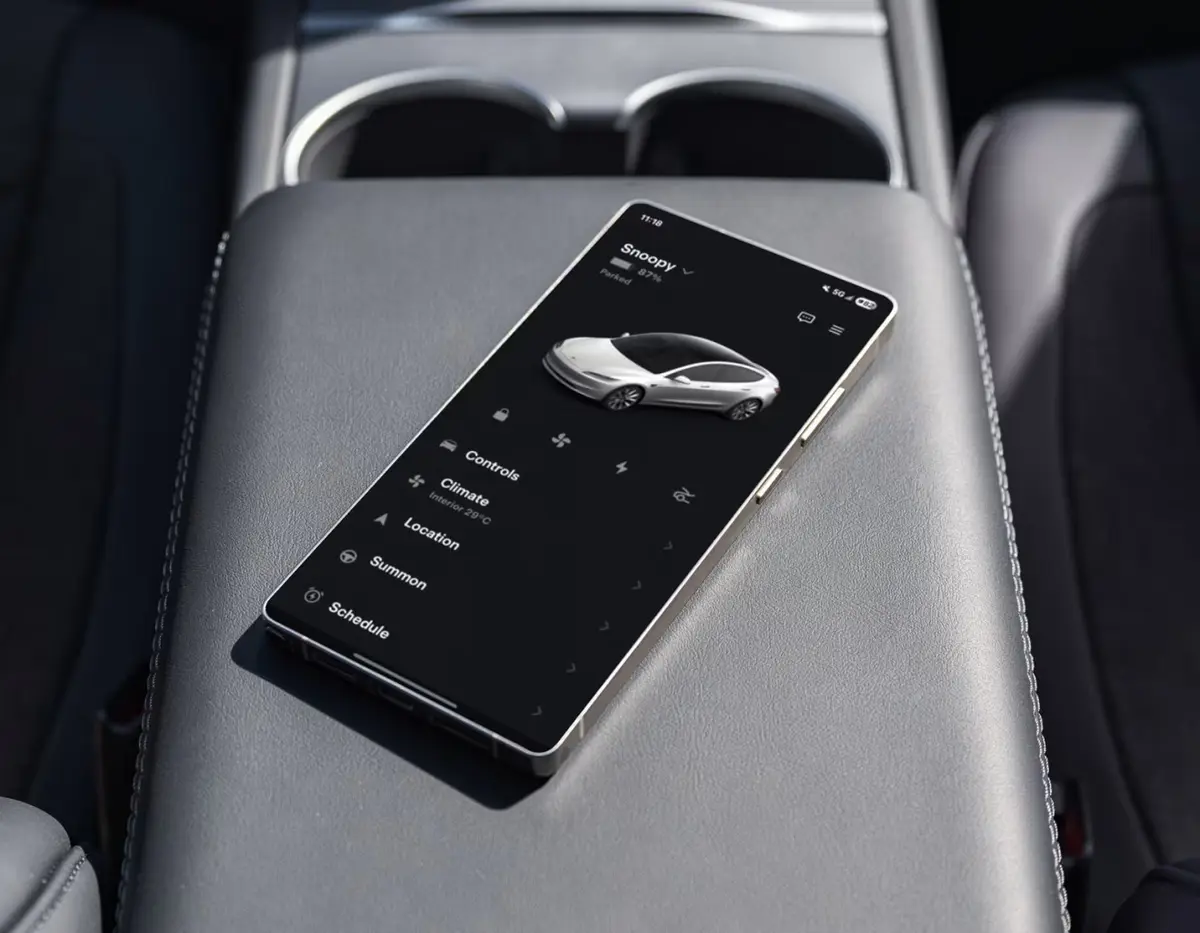 Tesla Model 3 Performance 2026, vue avant — Cannes Luxury Car Rental, Cannes. Tesla Model 3 Performance in Cannes La location d'une Tesla Model 3 Performance à Cannes…