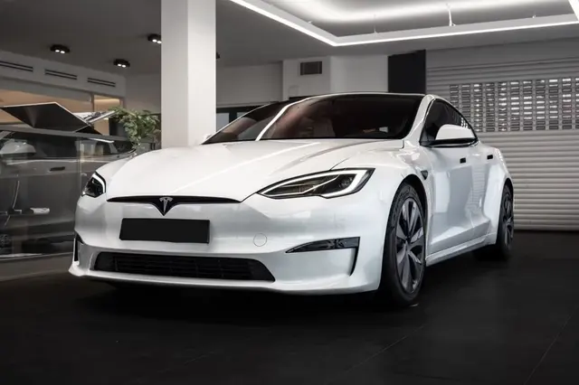 Tesla Model S Plaid 2025 — Cannes Luxury Car Rental, Cannes
